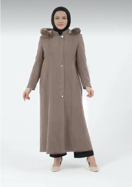 Çakıl Kadın Büyük Beden Astarlı Tesettür Kapüşonlu Düğmeli Kaşe Manto