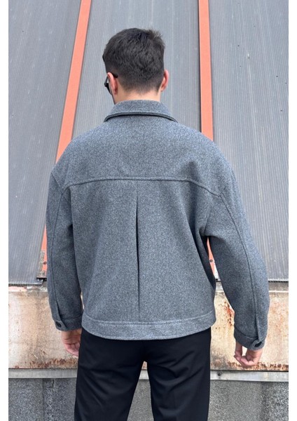 Gömlek Yaka, Oversize-Fit, Old Money Culture, Düğmeli, Kaşe Kumaş Ceket 24USEC05 indirimleri