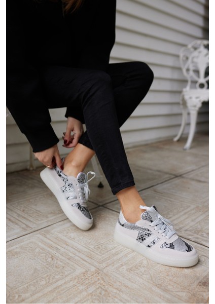 Pollo Kadın Gumus Yılan Malzeme Garnılı Bagcıklı Sneaker modelleri