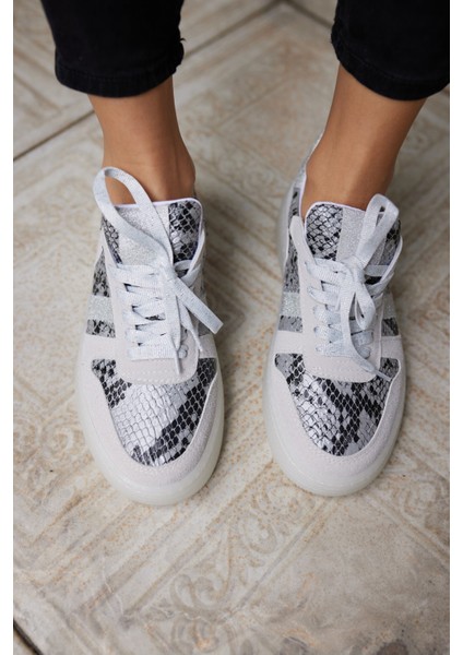 Pollo Kadın Gumus Yılan Malzeme Garnılı Bagcıklı Sneaker