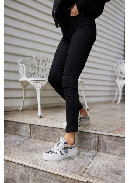 Pollo Kadın Gumus Yılan Malzeme Garnılı Bagcıklı Sneaker