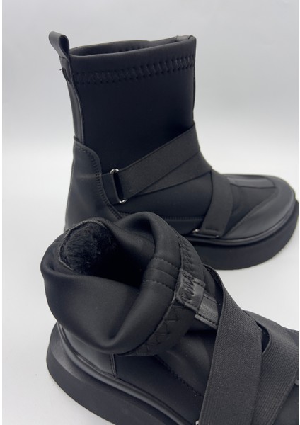 Adrinal Siyah Streç Kemer Detay Düz Taban Kadın Spor Bot modelleri