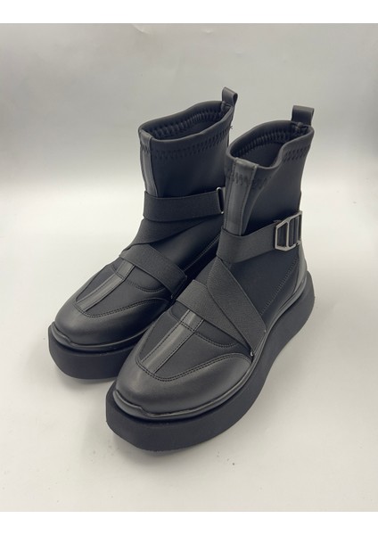 Adrinal Siyah Streç Kemer Detay Düz Taban Kadın Spor Bot