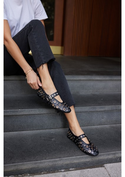 Mikel Kadın Bordo Gercek Deri Kapsul Detay Babet indirimleri