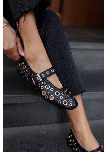 Mikel Kadın Bordo Gercek Deri Kapsul Detay Babet