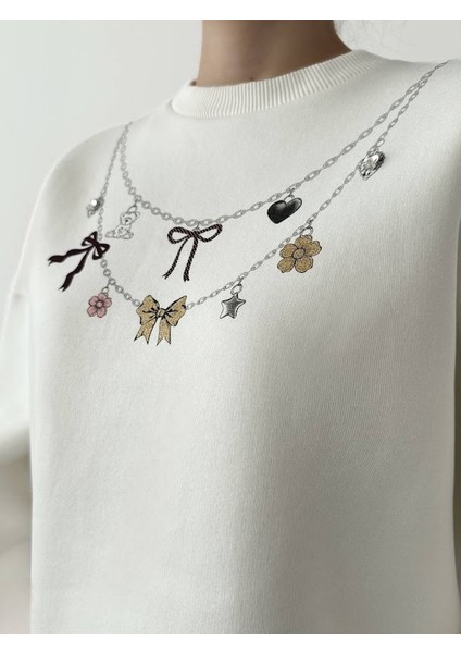 Kolye Baskılı Sweatshirt fırsatları