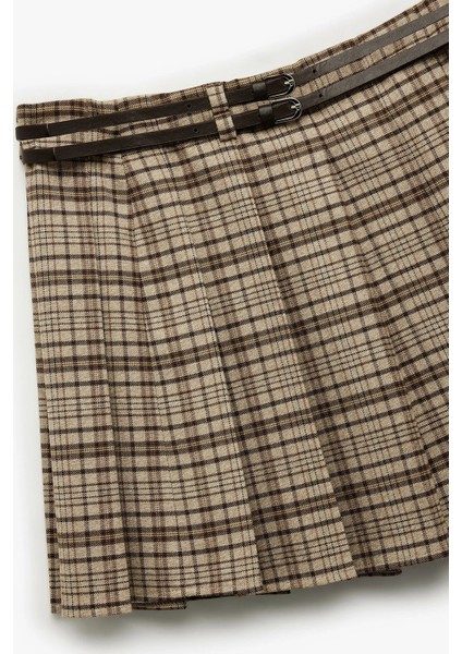 Kadın Koton x Sibil Çetinkaya - Kemer Detaylı A Kesim Ekoseli Pileli Mini Etek 6WAK70061PW fırsatları