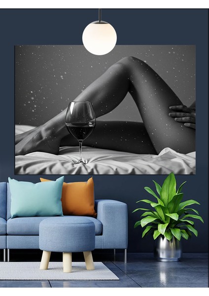 Uzun Bacaklı Yatan Kadın Figürü Dekoratif Kanvas - Mdf Ahşap Tablo fiyatları