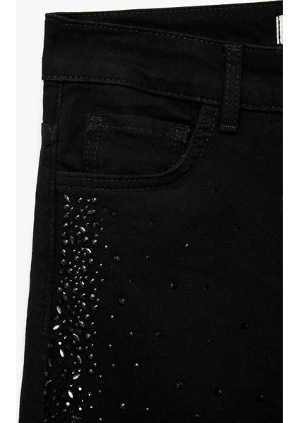 Kadın Koton x Sibil Çetinkaya - Taş Detaylı Çıtçıt Düğmeli Cepli Geniş Ispanyol Paça Jean Pantolon - Flare Jean 6WAL40207MD fırsatları