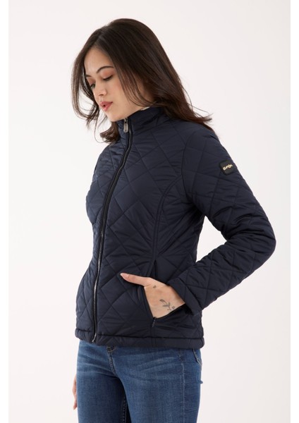 Kadın Baklava Desen Mevsimlik Mont – Hafif Dolgulu, Dik Yaka, Fit Siluet 8787