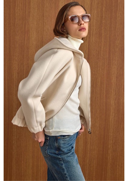 Kapüşonlu Beli Lastikli Oversize Kısa Kaban EKRU 3162 fırsatları