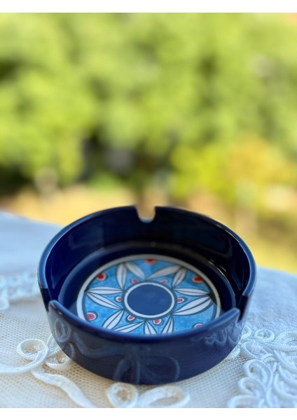 El Yapımı 10X3,5 cm Seramik Çerezlikküllük Kül Tabağı