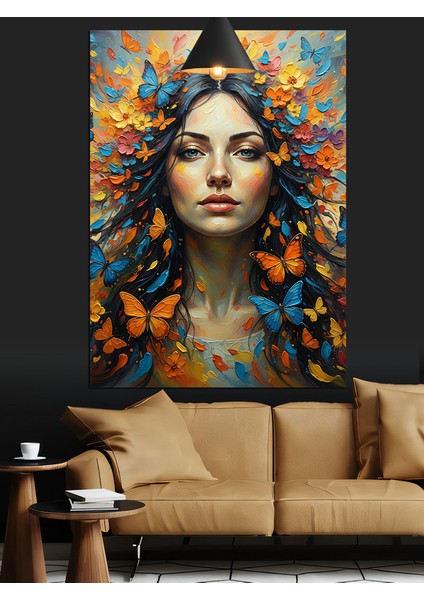 Parlak Taçlı Güzel Bir Kadın Portresi Dekoratif Kanvas - Mdf Ahşap Tablo