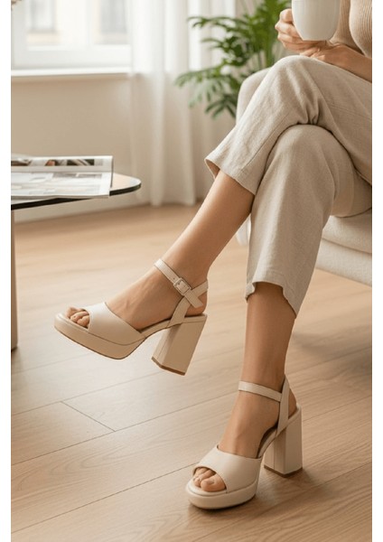 Bello Bej Cilt ( 9 cm Topuk ) Platform Topuklu Günlük Ayakkabı indirimleri