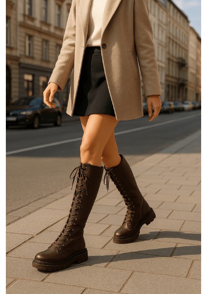 Bany Kahverengi Bağcıklı Yanı Fermuarlı Günlük Kadın Çizme