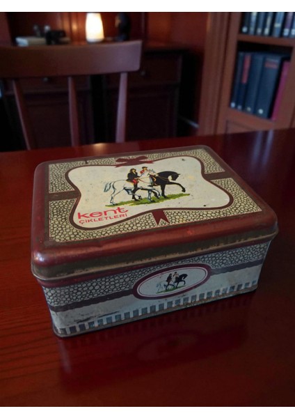 Vintage Kent Çikletleri Dekoratif Teneke Çiklet Kutusu & 13X10X6 cm fiyatları