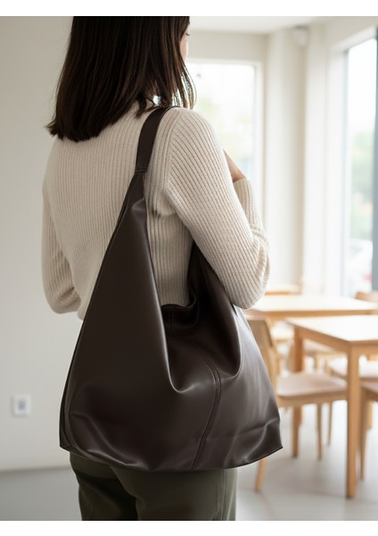 Aria Geniş Omuz Çantası fiyatları