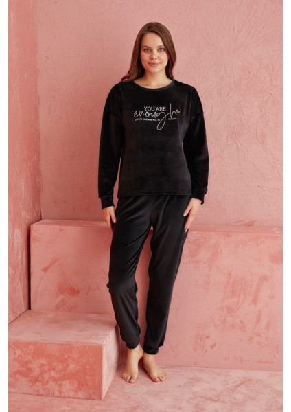 Calia 8701 Uzun Kollu Kadife Battal Beden Kadın Pijama Takımı fiyatları