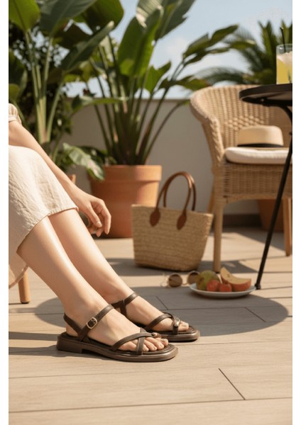 Millo Kahverengi Yüzük Detaylı Günlük Kullanım Sandalet