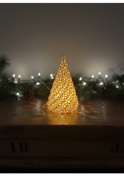 Dekoratif Çam Ağacı, Yılbaşı Dekor, Çam Ağacı Dekoru, Işıklı Çam Ağacı