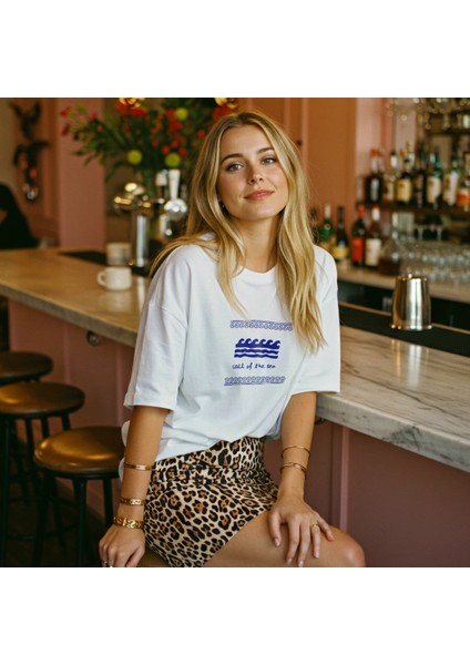 Call Of The Sea Oversize Tişört - Beyaz fiyatları