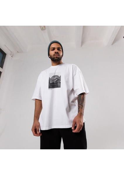 John Lennon Hamburg 1985 Oversize Tişört - Beyaz fiyatları