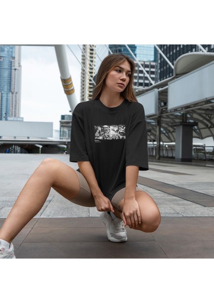 Guernica Oversize Tişört - Siyah fiyatları