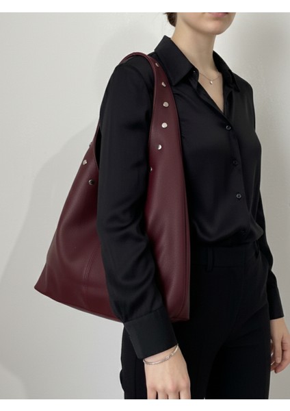 Zımbalı Omuz Çantası fiyatları