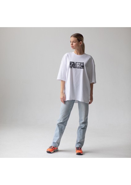 Guernica Oversize Tişört - Beyaz fiyatları