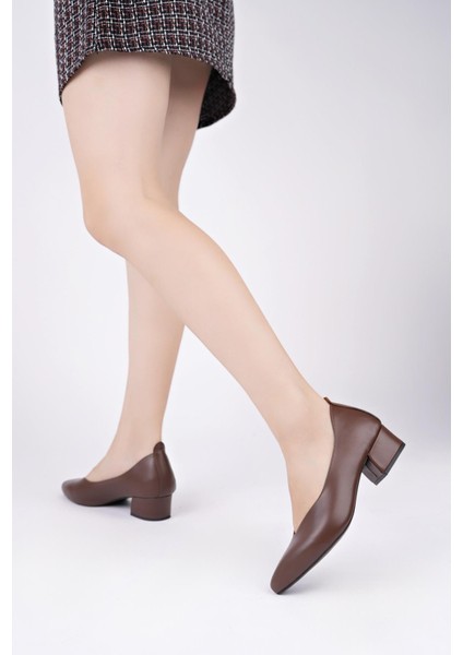 Hakiki Deri Kadın Topuklu Deri Ayakkabı TRC71-1068 fiyatları