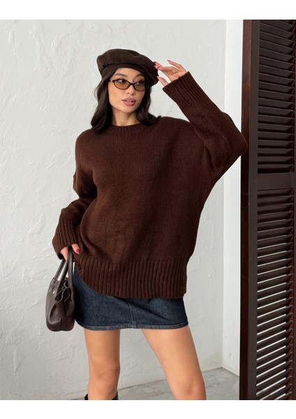 Kadın Yumuşak Dokulu Bisiklet Yaka Oversize Basic Triko Kazak