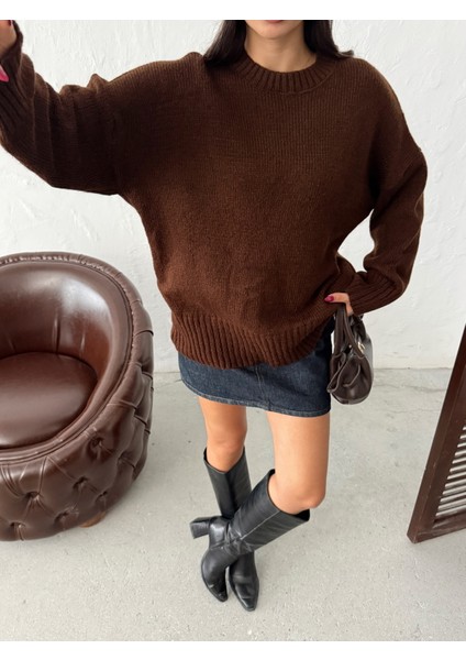 Kadın Yumuşak Dokulu Bisiklet Yaka Oversize Basic Triko Kazak