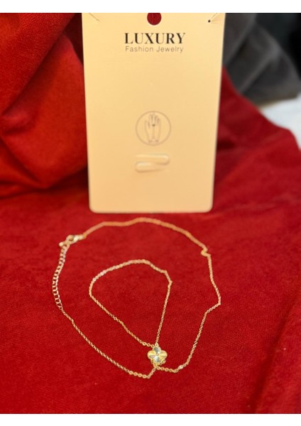 14 Ayar Altın Kaplama Renginde Ayarlanabilir Yonca Şahmeran Modeli indirimleri