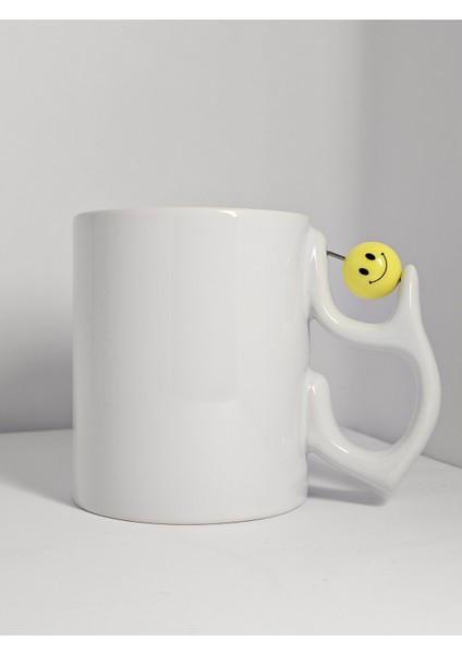 Smile Topu Kulplu Özel Tasarımlı Porselen Bardak | Yelkovanstudio fiyatları