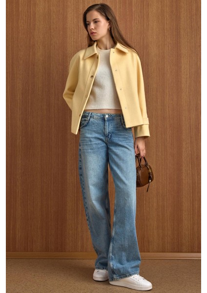 Çıt Çıt Kapamalı Pat Detaylı Kısa Kaban SARI 3163 modelleri