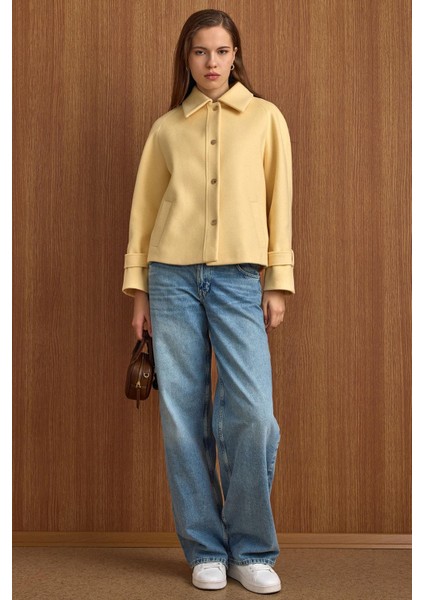 Çıt Çıt Kapamalı Pat Detaylı Kısa Kaban SARI 3163 indirimleri