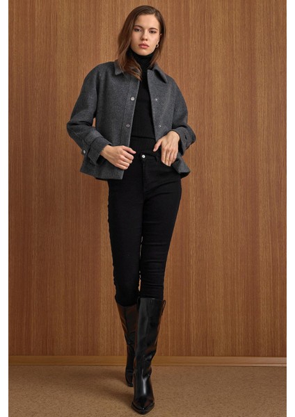 Çıt Çıt Kapamalı Pat Detaylı Kısa Kaban KOYU GRİ 3163 modelleri