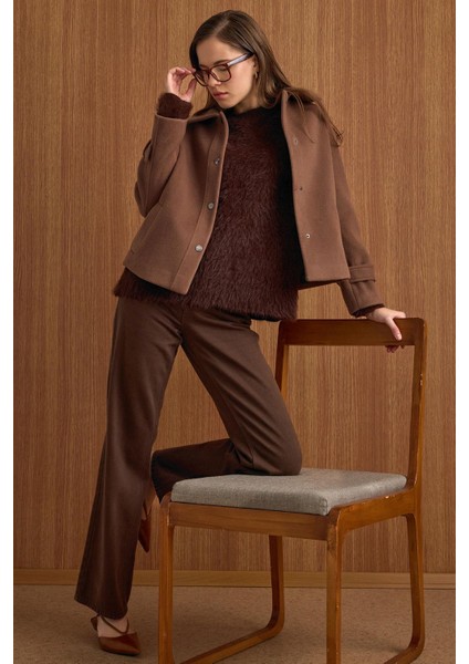 Çıt Çıt Kapamalı Pat Detaylı Kısa Kaban A.KAHVE 3163 fırsatları