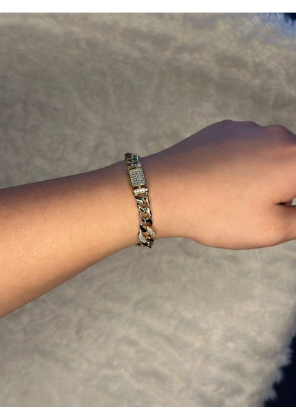 14 Ayar Altın Kaplama Renginde Zincir Ara Taşlı Model fırsatları