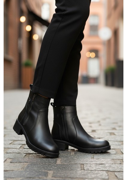 Siyah Hakiki Deri Kaymaz Taban Kadın Bot Premium 4663-1 Z