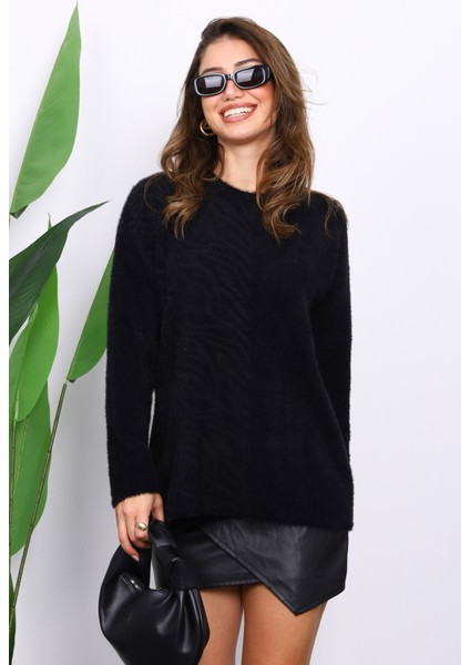 Siyah Bisiklet Yaka Angora Yumoş Triko Kazak