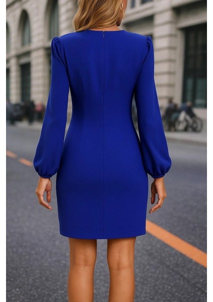 Kadın Uzun Kollu Kruvaze Yakalı Yanlardan Büzgü Detaylı Ithal Krep Kısa Elbise fırsatları