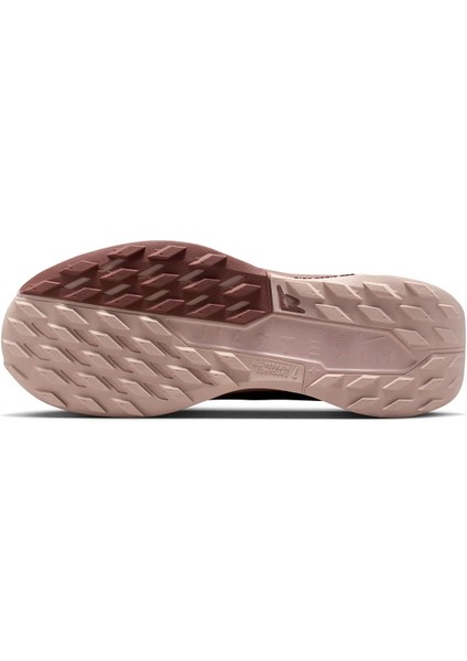 W Pegasus Trail 5 Gore-Tex Kadın Pembe Koşu Ayakkabısı FQ0912-601