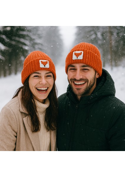 Turuncu Yün Bere Tilki Punch Detaylı Ebr5