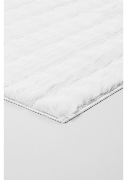 Maya Tavşan Tüyü Peluş Bubble Halı | Kaymaz Tabanlı Makinede Yıkanabilir Yumuşak Halı |beyaz| MYA01 modelleri