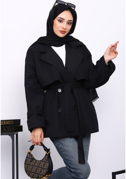 Siyah Kravuze Yaka Düğmeli Kısa Trençkot