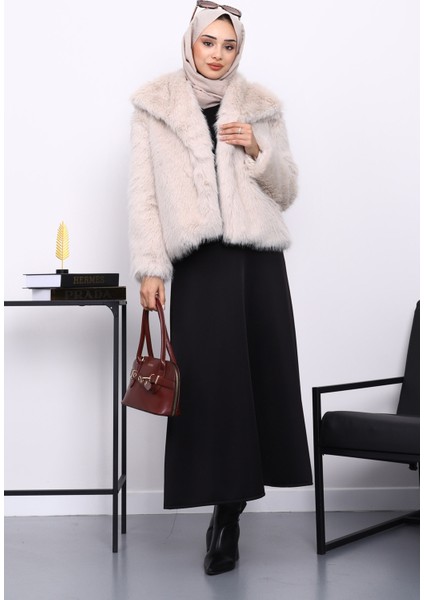 Taş Astarlı Kısa Kürk Kaban fiyatları