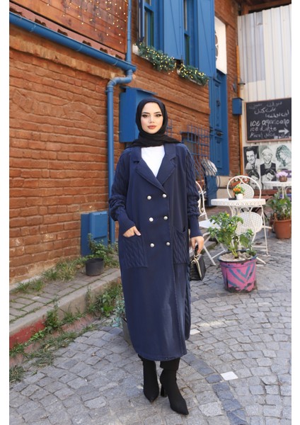 Düğmeli Iki Iplik Triko Hırka