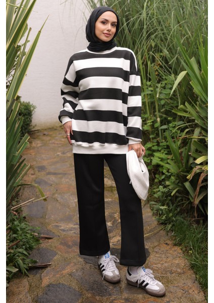 Siyah Bisiklet Yaka Üç İplik Sweat modelleri