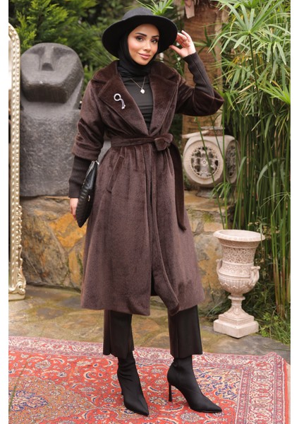 Kahverengi Kolları Örgü Detaylı Angora Kaban fiyatları